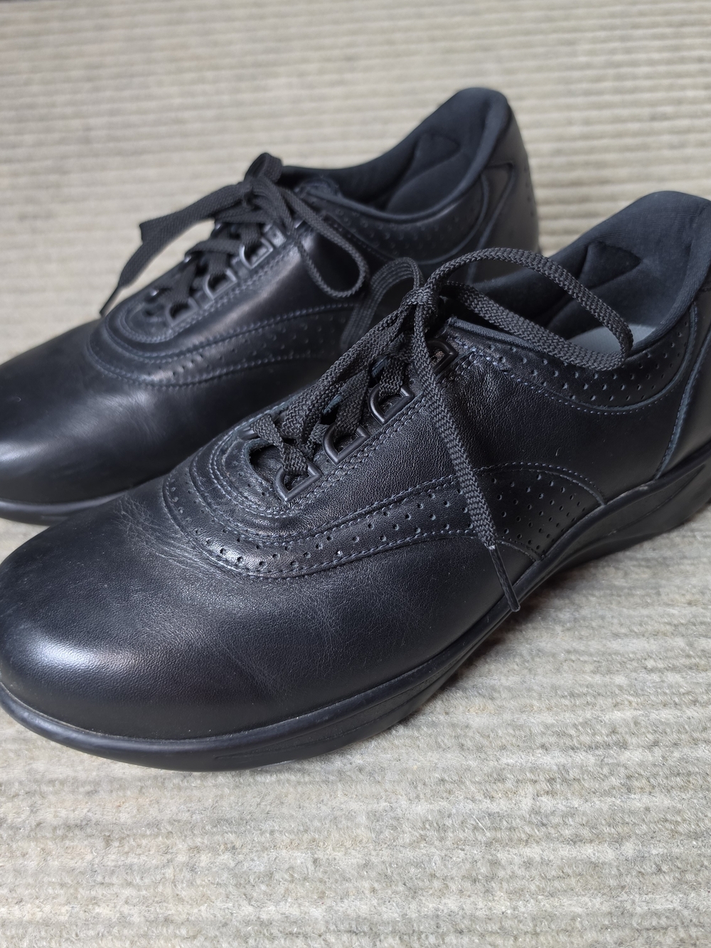 SAS Walk Easy Shoes Womens Size 9.5 Black Leather Comfort Walking USA Ortho.